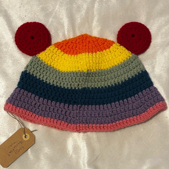 Handmade crochet rainbow froggy bucket hat - Picture 2 of 4